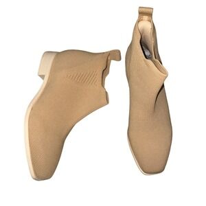 Vivaia Ryan Slip On Chelsea Boots Square Toe sz 6 NEW Beige Tan Color